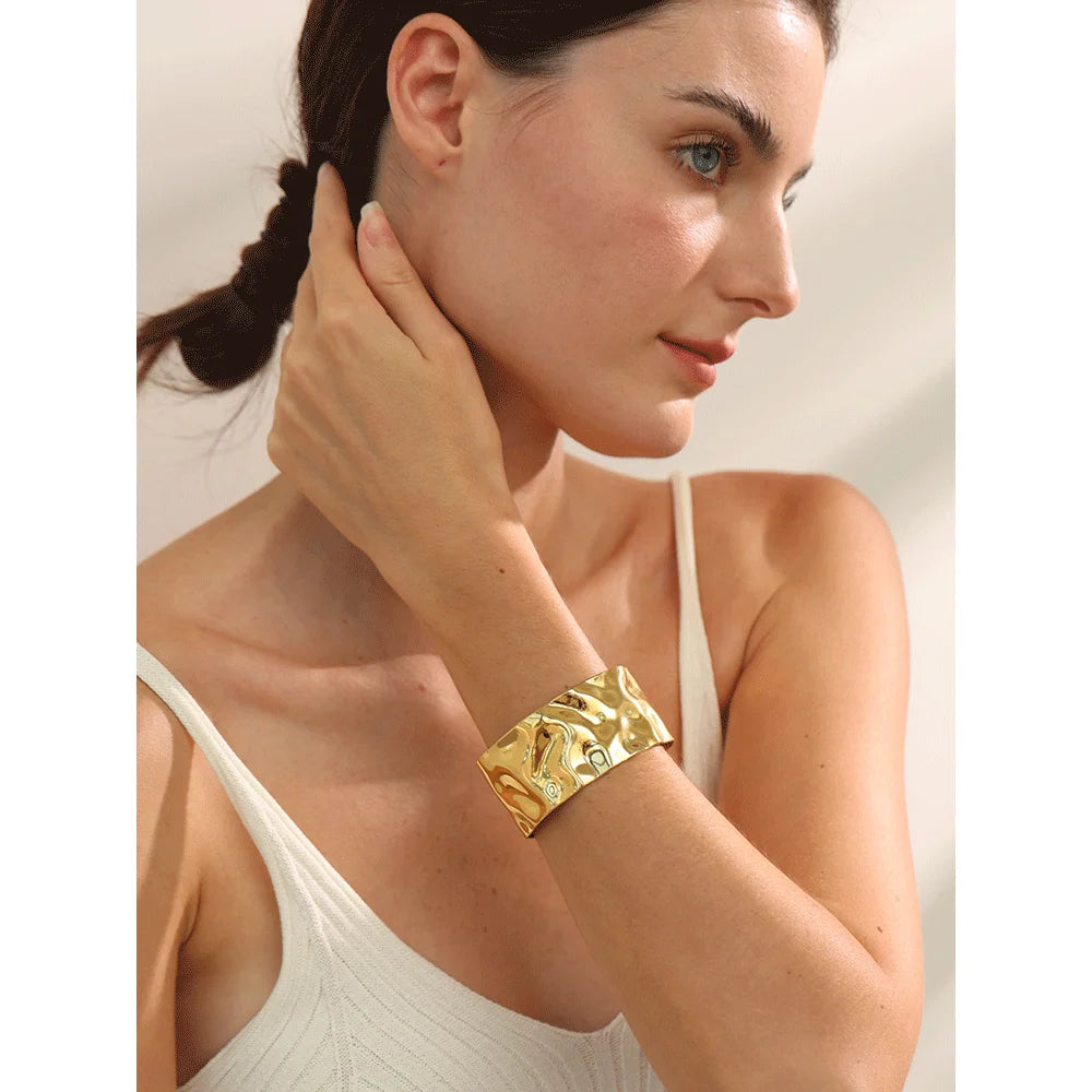 ViviBelle Trendy Gold Geometric Cuff Bracelet