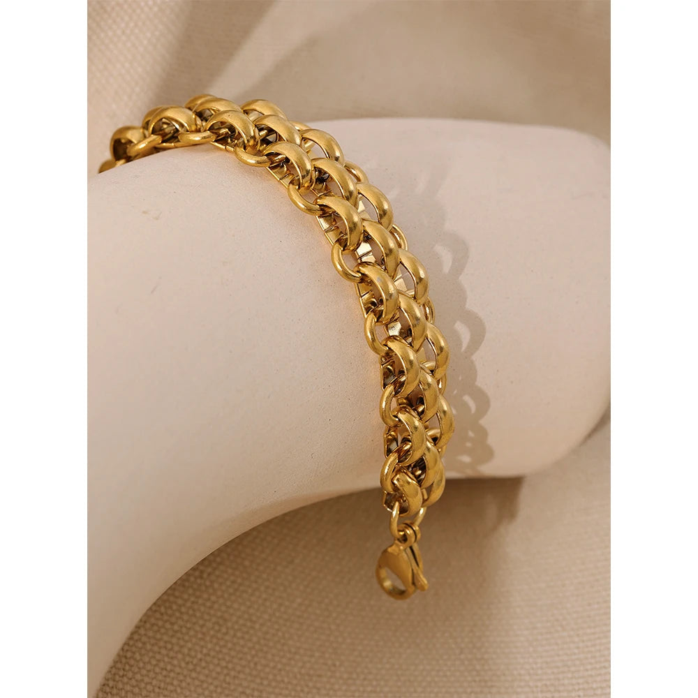 ViviBelle 18k Gold Geometric Charm Bracelet